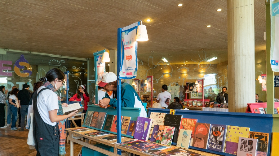 BiblioRed abre la convocatoria para participar en la 4ª Feria Nacional de Editoriales Independientes, La Vuelta
