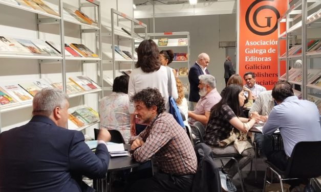 La edición gallega presentará su catálogo en LIBER 2026 con espacio propio y el reconocimiento a Xosé Ballesteros