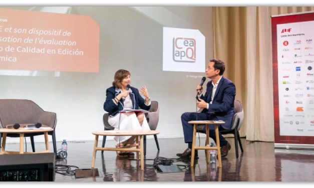 María Isabel Cabrera presenta en París el modelo editorial de la UNE y la certificación CEA-APQ ante la edición científica francesa